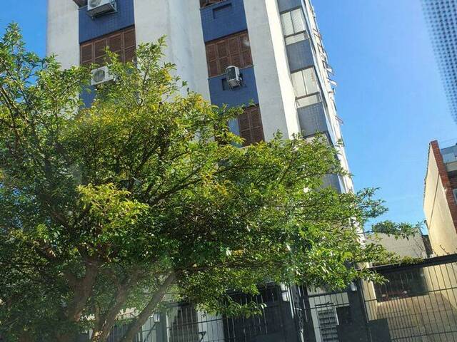 #32 - Apartamento para Venda em Porto Alegre - RS